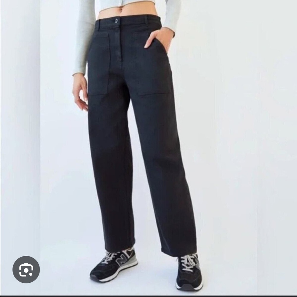 Aritzia Wilfred Free Black Utility Pants